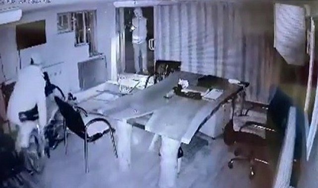 Konya&#039;da 35 saniyede nostaljik motosikleti çalan şüpheli yakalandı