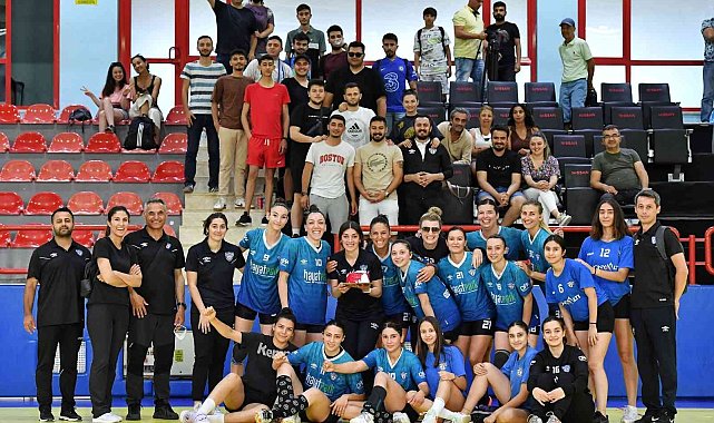 Konyaaltı Ligi galibiyetle bitirdi