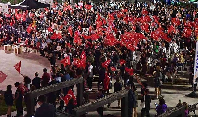 Konyaaltı'nda 19 Mayıs coşkuyla kutlandı