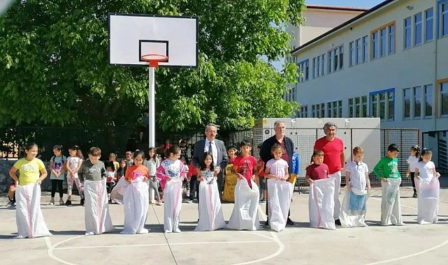 Köyceğiz Beyobası İlkokulu'nda Hıdırellez şenliği coşkusu
