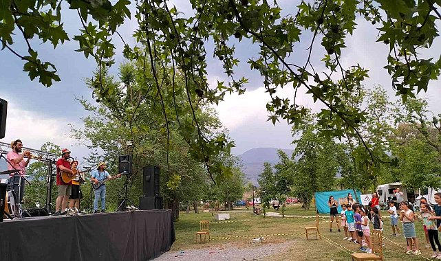 Köyceğizli çocuklar gönüllerince eğlendi