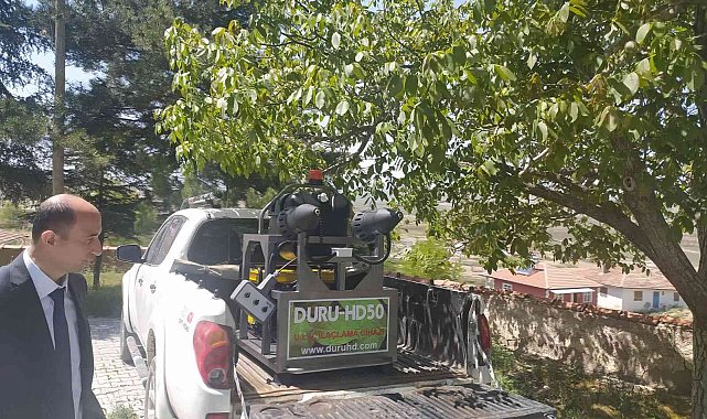 Kula köyüne modern ilaçlama aracı
