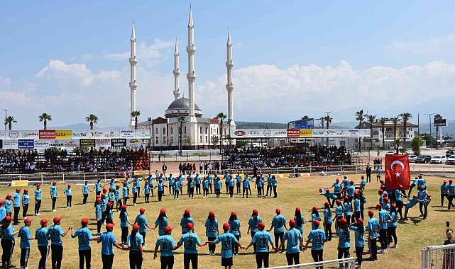 Kumluca'da 19 Mayıs kutlamaları