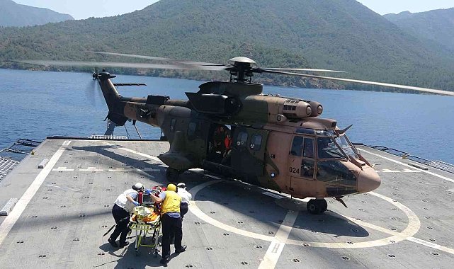 Kurtaran-2022 tatbikatında denizaltından kurtarma faaliyeti gerçekleştirildi