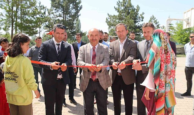 Kütahya Saka Ortaokulunda Bilim Fuarı