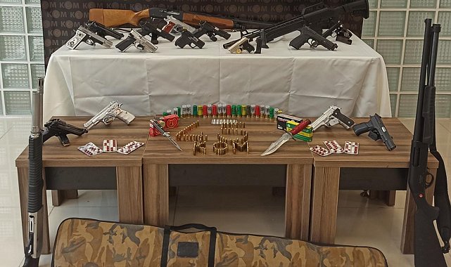 Manisa merkezli 3 ilde silah tacirlerine operasyon: 27 gözaltı