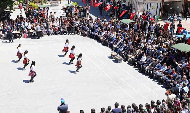 Mardin'de yoğurt festivali renkli görüntülere sahne oldu