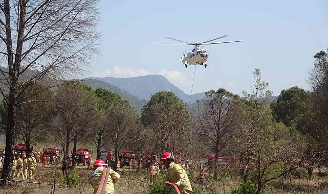 Marmaris'te gerçeği aratmayan yangın tatbikatı yapıldı