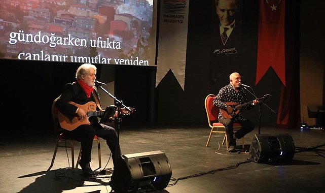 Marmaris&#039;teki 19 Mayıs etkinlikleri Grup Gündoğarken&#039;in müzikli oyunu ile final yaptı