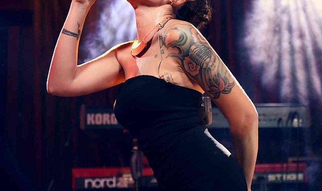 Melek Mosso, festivalde Mersinli hayranlarıyla buluşacak