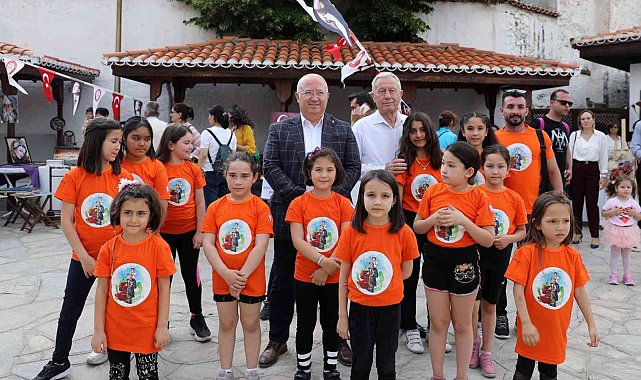 Menteşe Belediyesi kış kursları sergisi açıldı