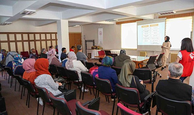 Meram'da evde bakım hizmeti alan engelliler ve ailelerine yönelik anlamlı proje