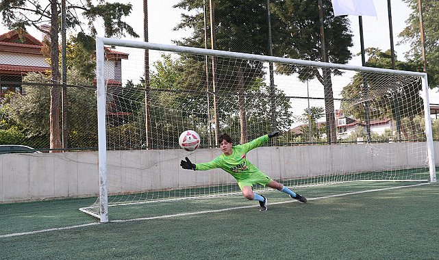 Merkezefendi'de 19 Mayıs Gençlik Futbol Turnuvası başladı