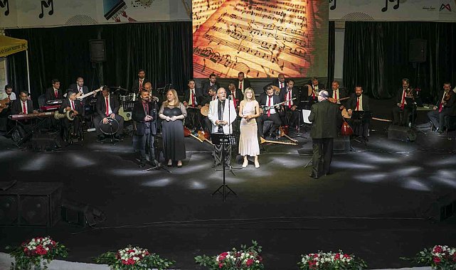 Mersin Büyükşehir Belediyesinden 'Yıldızların Altında' konseri