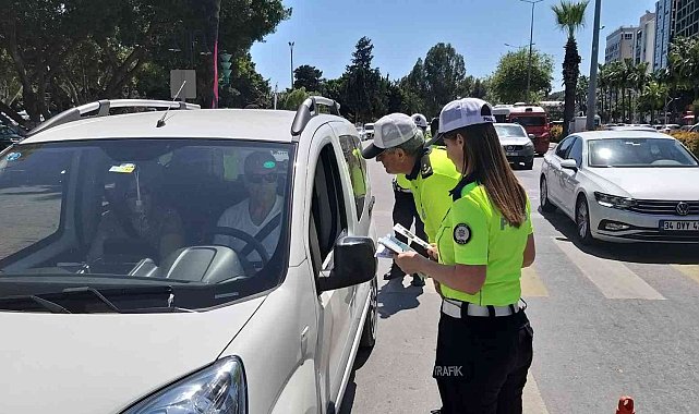 Mersin'de trafik eğitimleri sürüyor