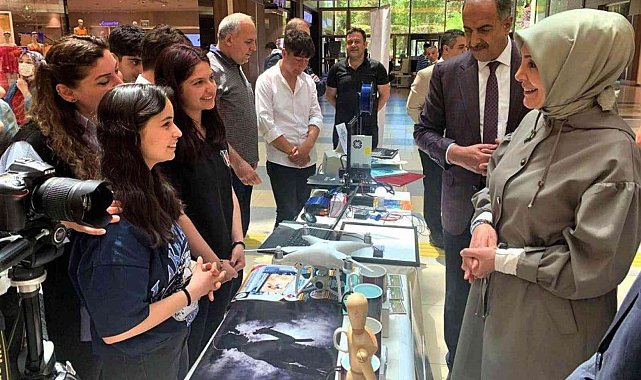 Meslek lisesi öğrencilerinin projeleri görücüye çıktı