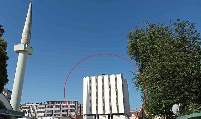 Meydan projesinde ilk yıkım başladı