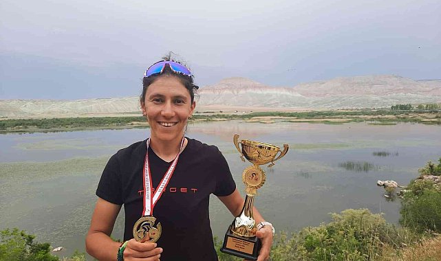 Millî dağ bisikletçisi Kızılcahamam'da altın madalya kazandı