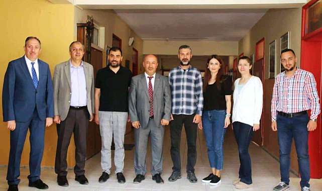 Müdür Başyiğit, Kitap Yazma Komisyonunu ziyaret etti