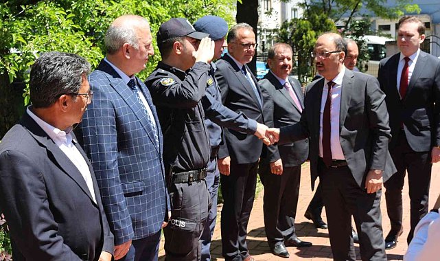 Mülkiye Başmüfettişliğine atanan Vali Güner&#039;den veda ziyaretleri