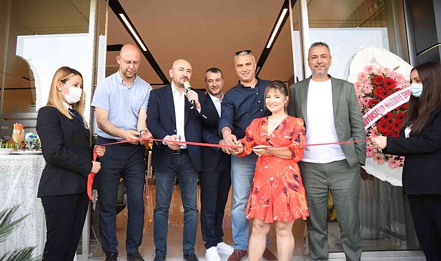 Multi Clinic Ağız ve Diş Sağlığı Merkezi açıldı