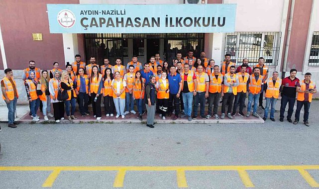 Nazilli'de afet gönüllüleri akreditasyon eğitimi aldı