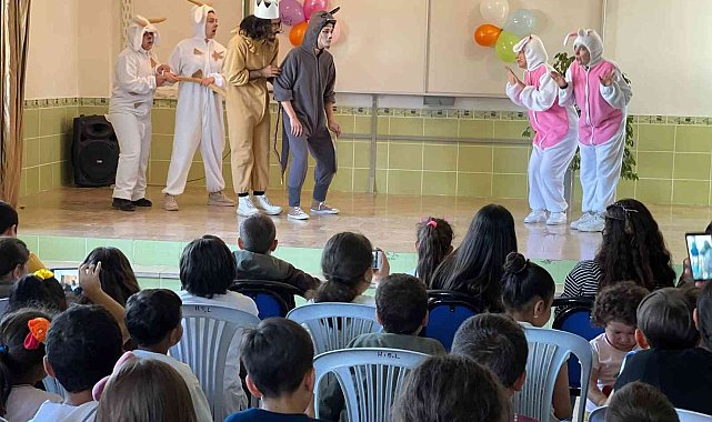 NEVÜ Tiyatro Kulübü "Ormanda" Adlı Tiyatro Oyununu Karaburna Köyü'nde Sahneledi