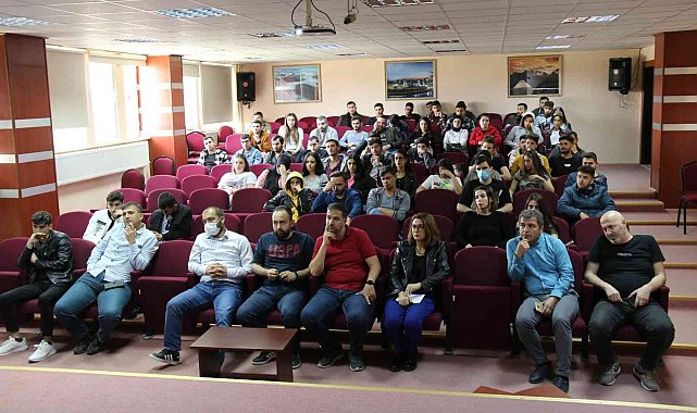 NEVÜ&#039;de &#039;Biyogaz ile Elektrik Üretimi&#039; konulu panel düzenlendi