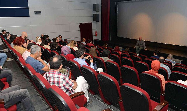 Nilüferli sinema tutkunları Ezel Akay ile buluştu