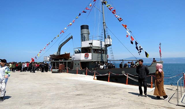 Nusret Mayın Gemisine Mudanya'da ziyaretçi akını