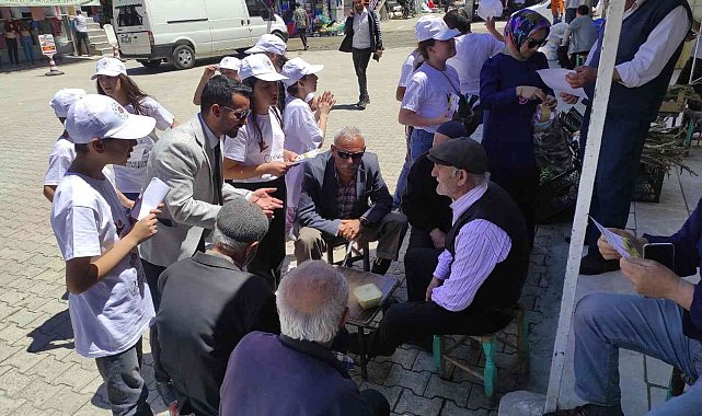 Öğrenciler, atık yağların çevreye verdiği zararlara dikkat çekti