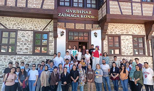 Öğrenciler Sivrihisar'ın tarihini öğreniyor