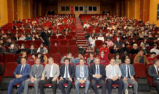 Öğrencilere mühendislik meslekleri tanıtıldı