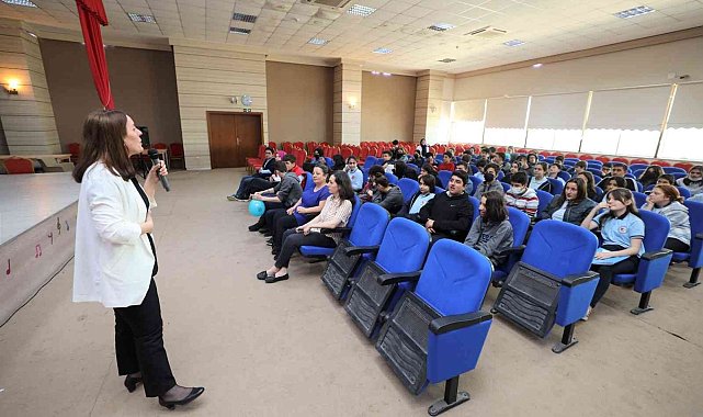 Öğrencilere sınav kaygısı semineri verildi