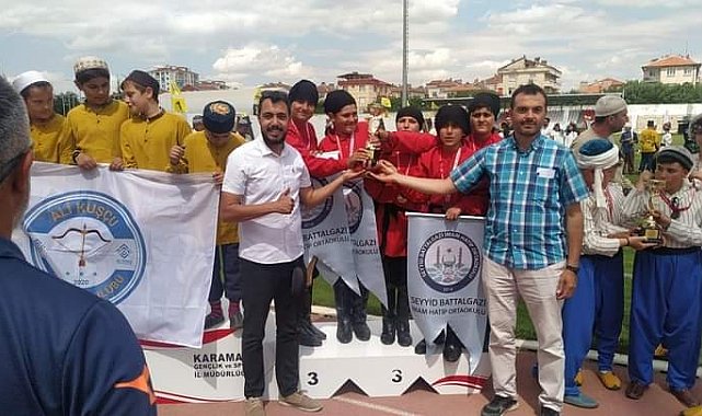 Okçuluk şampiyonasından madalya ile döndüler