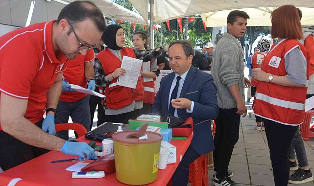 Okuldan 12. kan bağışı kampanyası