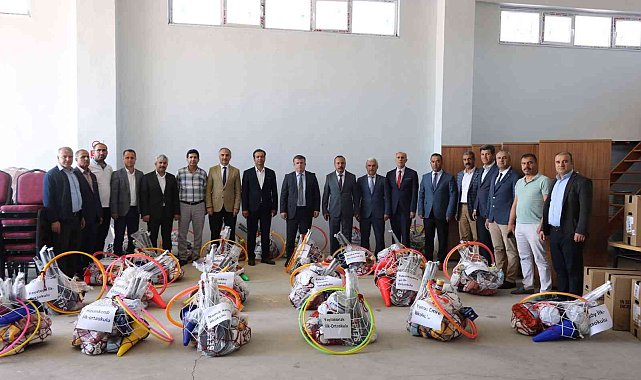 Okullara spor ve müzik aleti desteği