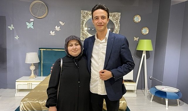 Online platforma taşınan lüks mobilyalara yoğun ilgi