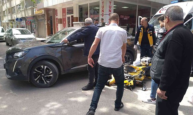 Otomobil ile motosiklet çarpıştı: 1 yaralı