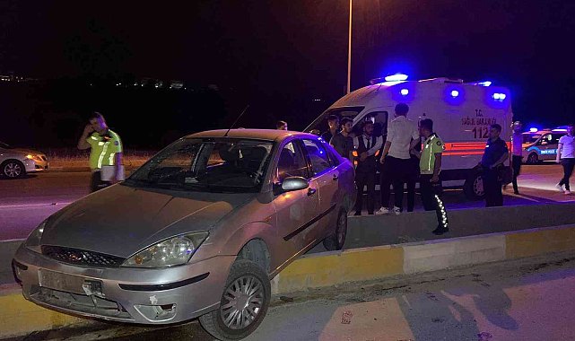 Otomobil refüje çıktı: 1 yaralı