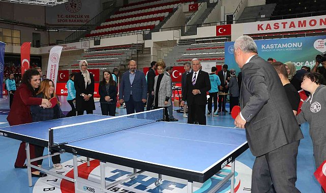 Özel bireylerin spor aşkına malzeme desteği