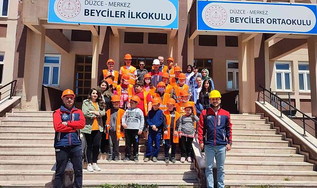 Özel öğrencilere farkındalık eğitimi