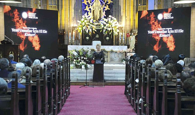 Pandemide hayatını kaybedenlere anma