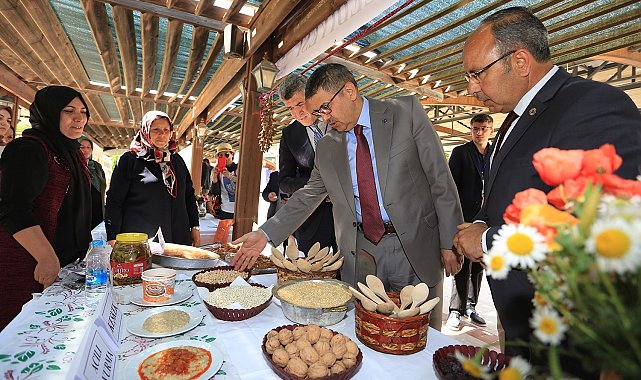 PAÜ&#039;de yöresel lezzetler tadıldı