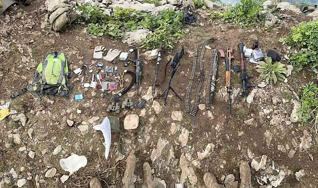 Pençe-Kilit Operasyonu'nda çok sayıda silah ve mühimmat ele geçirildi