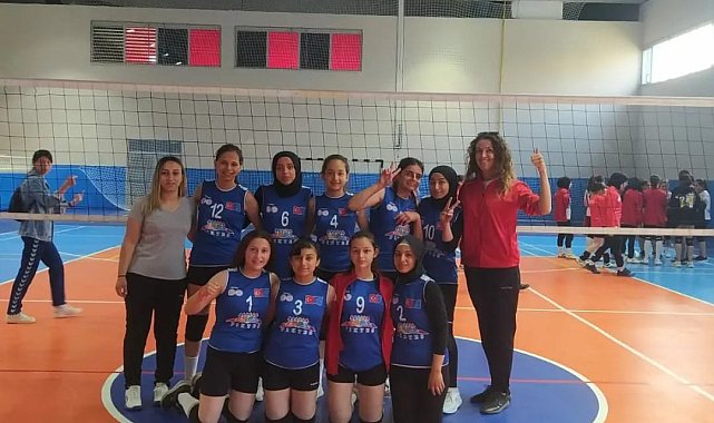 PİKTES Projesi voleybol şampiyonası Eskişehir'de yapıldı