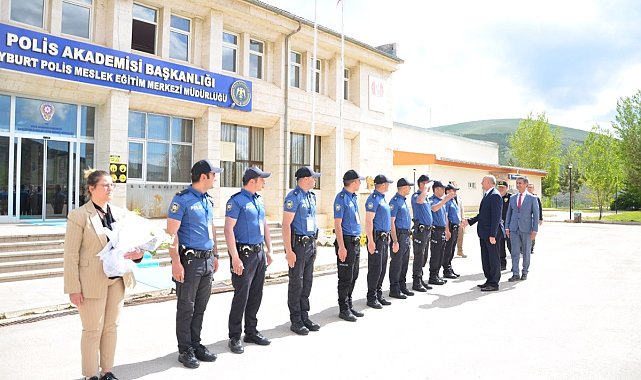 Polis Akademisi Başkanı Çolak, Bayburt POMEM öğrencileriyle biraraya geldi