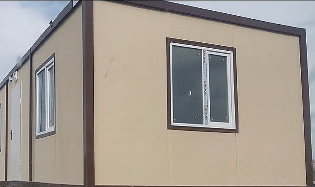 Prefabrik ev ilanıyla 30 kişiyi dolandıran şüpheliler yakayı ele verdi