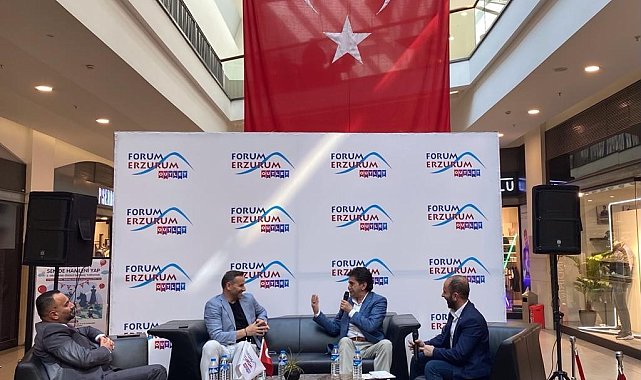 Profesyonel hayatın en'leri gençler ve aileler ile buluştu