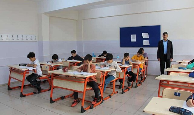 Proje okullarına kabul sınavına rekor başvuru